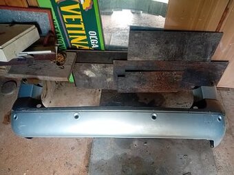 Predam zadne narazniky renault laguna 2