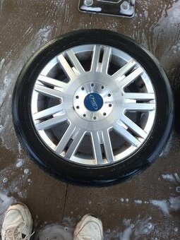 Elektrony 5x108 R17 Ford s letnymi gumami