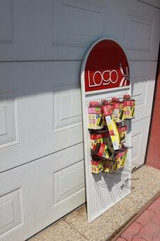 Stojan - držiak  na stenu