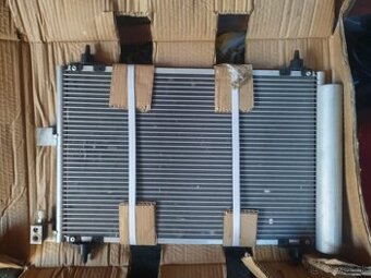 Chladič klimatizácie Peugeot 607