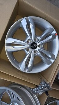 Hyundai i30 i40 Kia mazda honda 5x114,3 r17