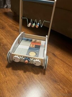 Montessori detské chodítko