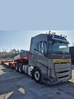 VOLVO FH 16 650 6X4 GLOBETROTTER, Heavy Duty