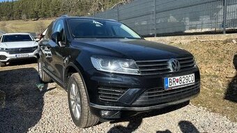 VW Touareg R-line 3.0 V6 TDi, 4x4, 2018, 133.000km TOP Stav