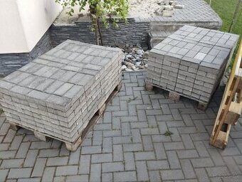 Zámková dlažba