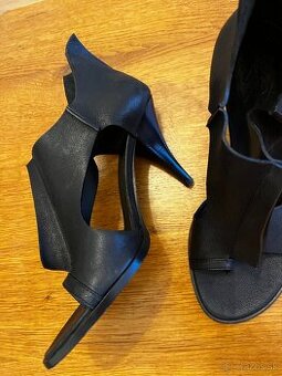Luxusné kožené lodičky CINZIA ARAIA (Made in Italy) 40
