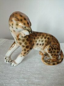 Royal dux porcelánová soška leopard