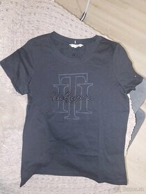 ORIGINÁL S VISAČKOU - Dámske tričko Tommy Hilfiger