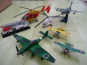 Plastové modely lietadiel a vrtuľník