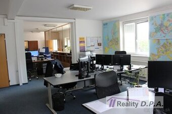 Priestory na prenájom 1000m2, Martin - širšie centrum, aj pr