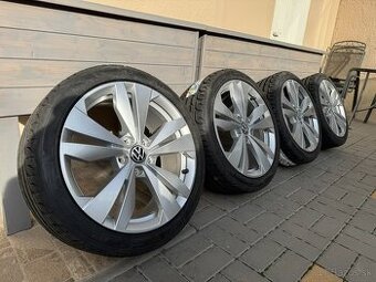 Volkswagen 5x112 R18 .