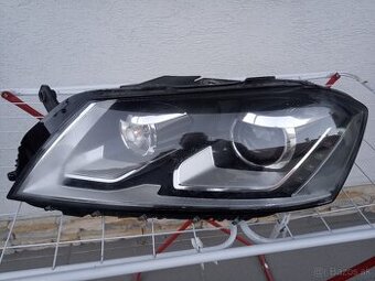 Svetlo Passat B7