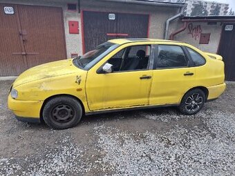 Seat Cordoba