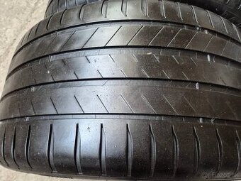295/40 r20 letné 2 ks MICHELIN dezén 5 mm