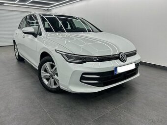 Golf 1,5 TSI Style ACT 85kW M6 Benzín Nové auto 1.000km Pln