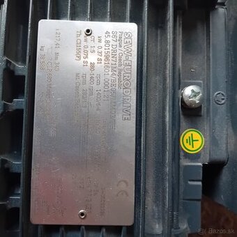 Elektromotory SEW-EURODRIVE 1400 ot, 380V / 230V