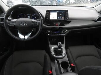 Predám Hyundai i30 family combi ODPOCET DPH