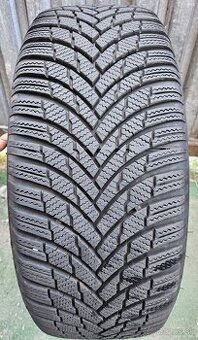 2 ks ve%lmi málo jazdené zimné pneu Firestone - 215/55 r17