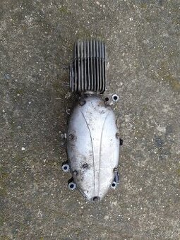 Motor na pionyra - 1