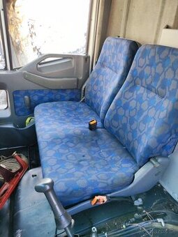 Iveco EuroCargo sedačky