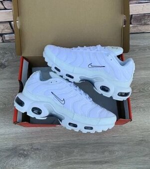 Nike Air Max TN Plus "White-Black"