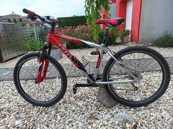 Trek 4400