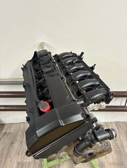 BMW MOTOR 2.8 TURBO