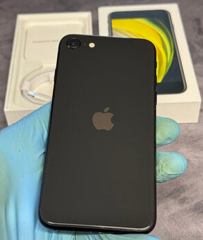 Apple iPhone SE 2020 64 GB Black / nová batéria