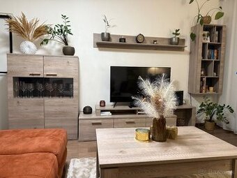 Obývacia stena+stolík