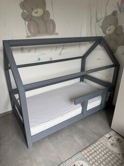 Detska postel domcekova