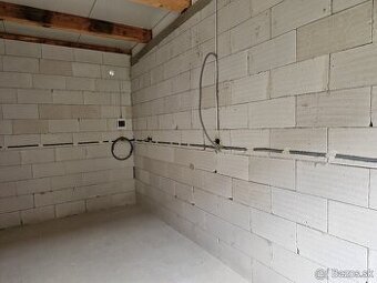 GARAŽ NOVÁKY NOVOSTAVBA - 1