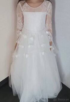 Šaty na prijímanie alebo pre družičku