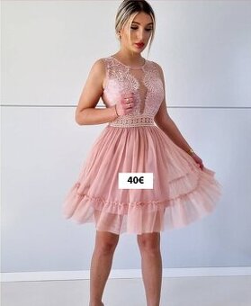 spoločenské šaty s čipkou