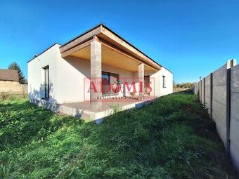 ADOMIS - Predáme bungalov Veľká Ida 160m2 + teraska 30m2, 94