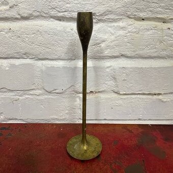 Starý  mosadzný svietnik