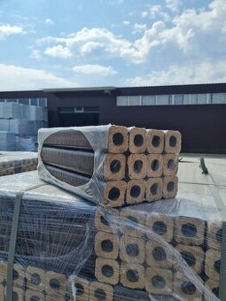 Drevené brikety Pini Kay – vysoká kvalita, skvelá výhrevnosť