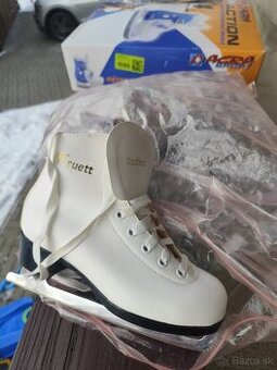 Predám korčule veľ.35.