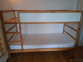 Detska poschodova postel