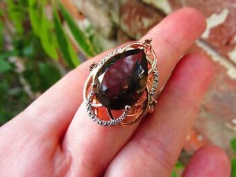 Ponúkam krásny starý strieborný náramok, značený Ag 900.