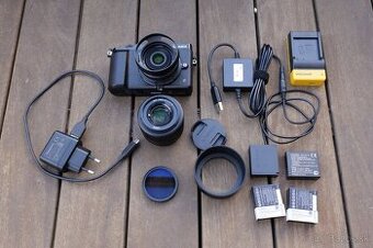 Panasonic GX80 + 14mm F2.5 + 25mm F1.7