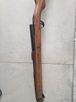 Puška len ako dekorácia