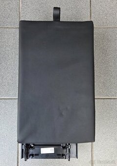 Originál zadná lakťová opierka Škoda Octavia 3