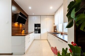 ‼️Prenájom 3-izb. byt v centre Nitry • Párovská ul.‼️ - 1