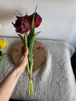 Luxusné gumové tulipány (vzhľad ako živé)
