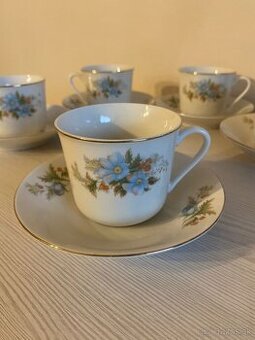 OZDOBNÉ ŠÁLKY NA KÁVU - čínsky porcelán