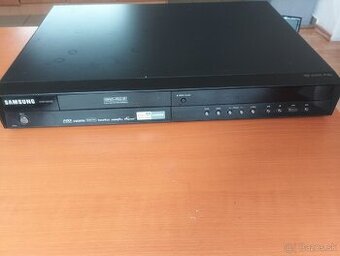 DVd Rekordér Samsung DVD HR - 757 s Hdd