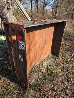 Predam prívesný vozík