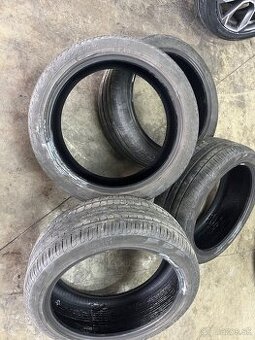Pneumatiky letne 235/45 r20