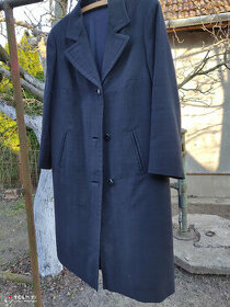 Dámsky kabát, veľkosť cca 42