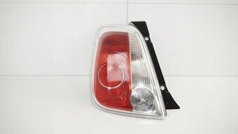 Predám zadné svetlá na Fiat 500 r. 2007 hore